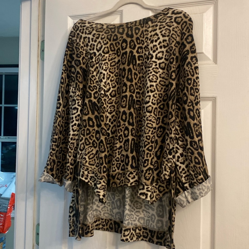 Umgee shirt size xl